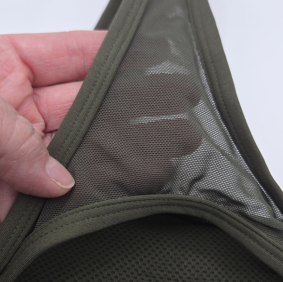 Offline x Aerie | Olive Green Mesh Back Sports Bra Size Medium - Picture 5 of 6